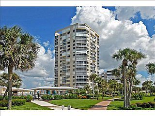 1st image of 4041 Gulf Shore Blvd N