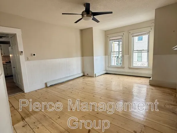 28 Tremont St APT 1, Concord, NH 03301