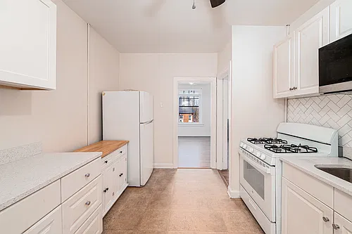 Floor plan Colonial 2BD 1BA With Den