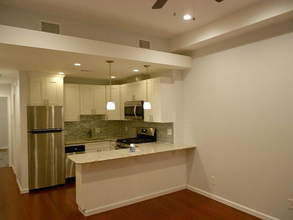 granite counters breakfast bar island with storage