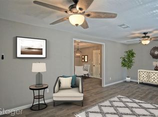 348 Arcadia St, Hurst, TX 76053