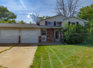 1663 Victoria Ct, Green Bay, WI 54302
