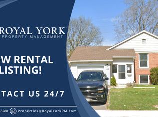 1 Wayne Dr #42, Kitchener, ON N2A1M2