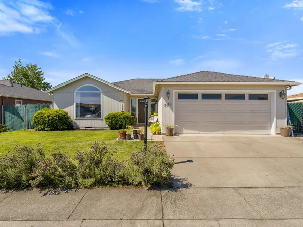 2343 New Haven Dr, Central Pt, OR 97502