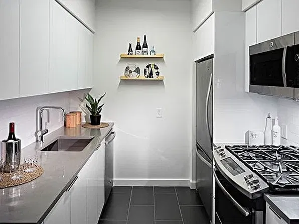 45 Hoyt St, Brooklyn, NY