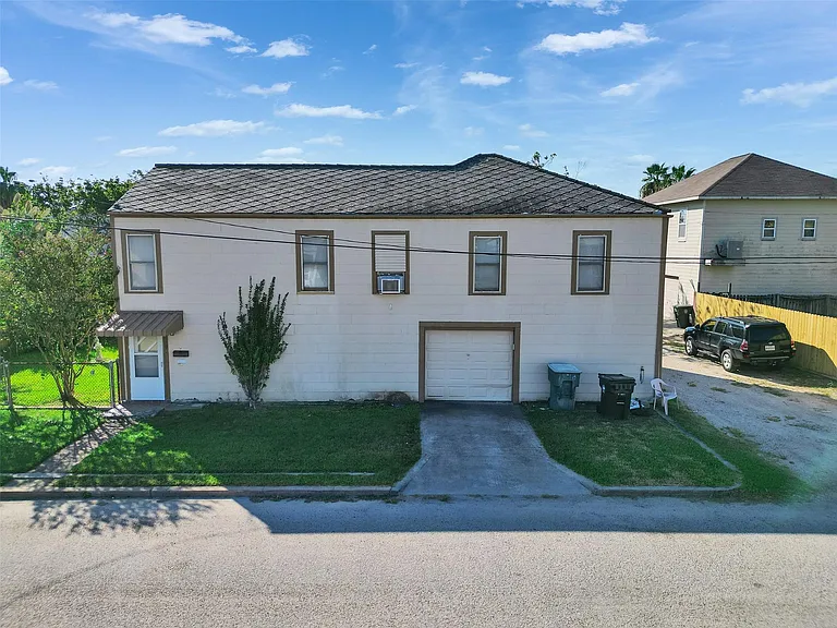 5019 Avenue M 1/2 — Photo 35