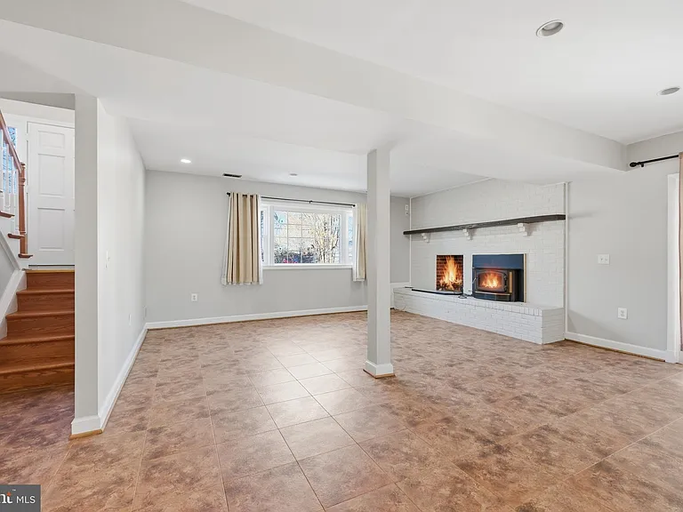 3343 Slade Run Dr — Photo 29