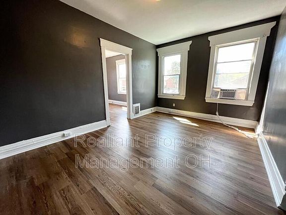 3rd image of 3055 Mathers St APT 3