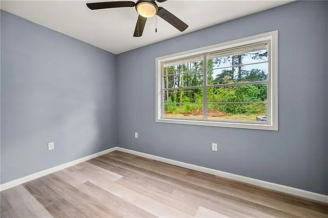 107 Cardinal Loop Rd — Photo 8