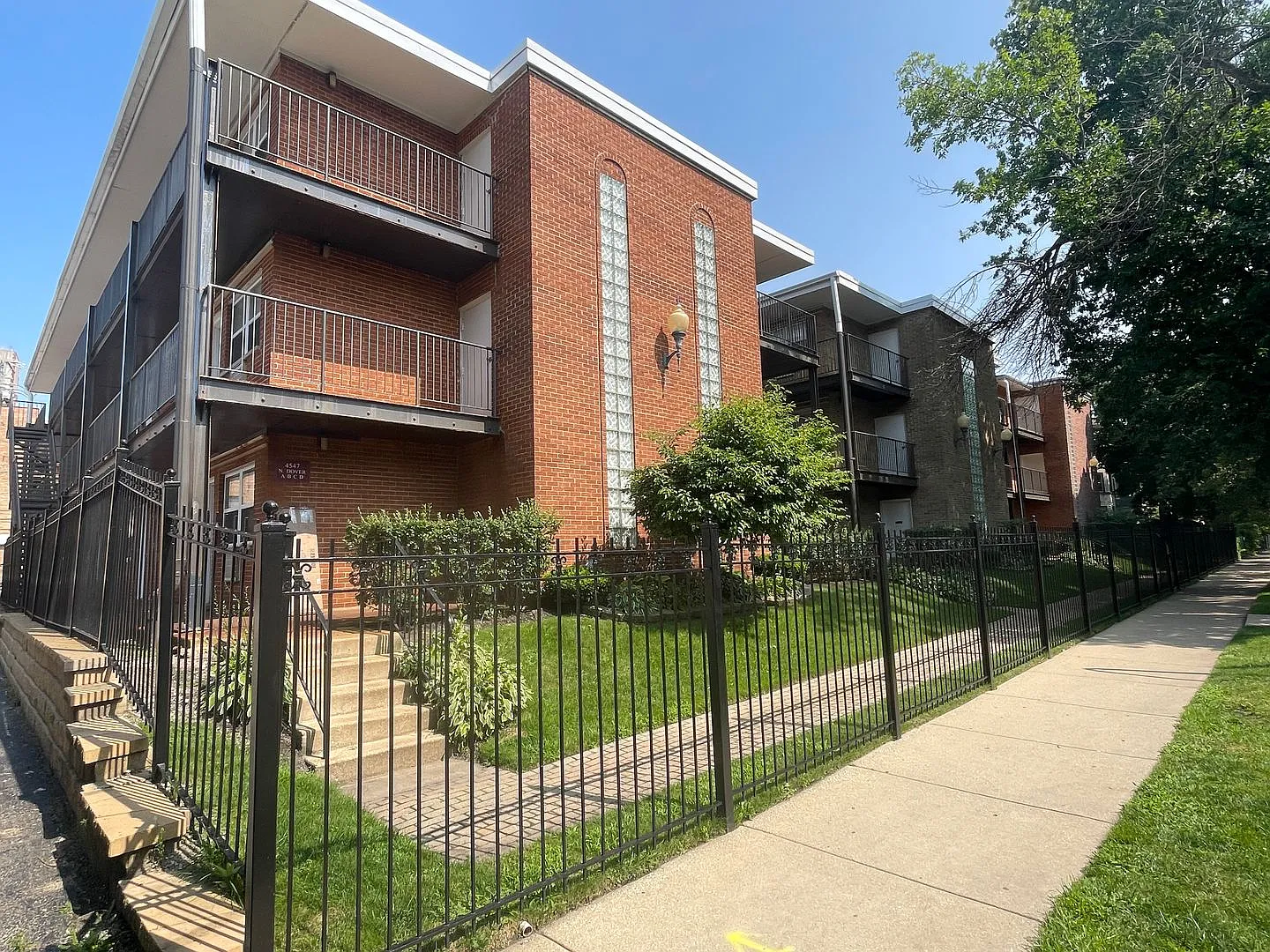 Sheridan Park LLC — Photo 1