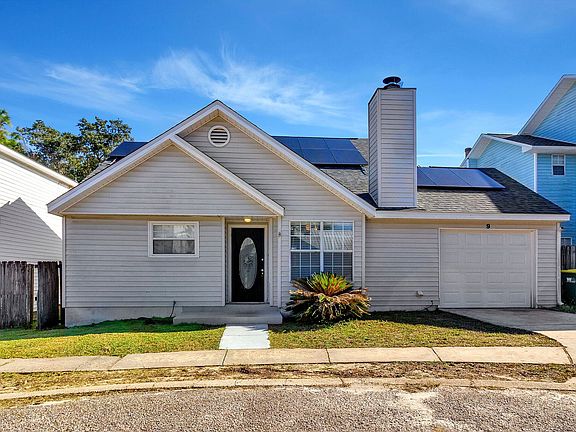 2nd image of 9 Forest Breeze Ct