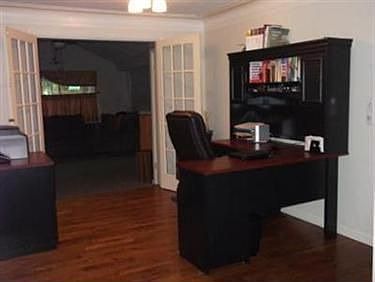 4th image of 25842 Westwood Rd
