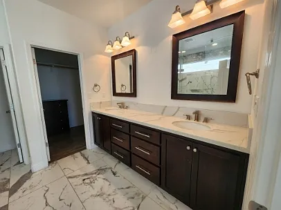 1160 Brighton Way — Photo 12