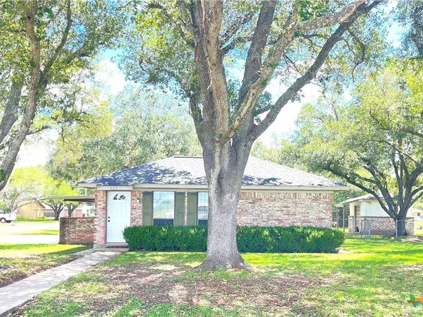 420 Chukar Dr, Victoria, TX 77905