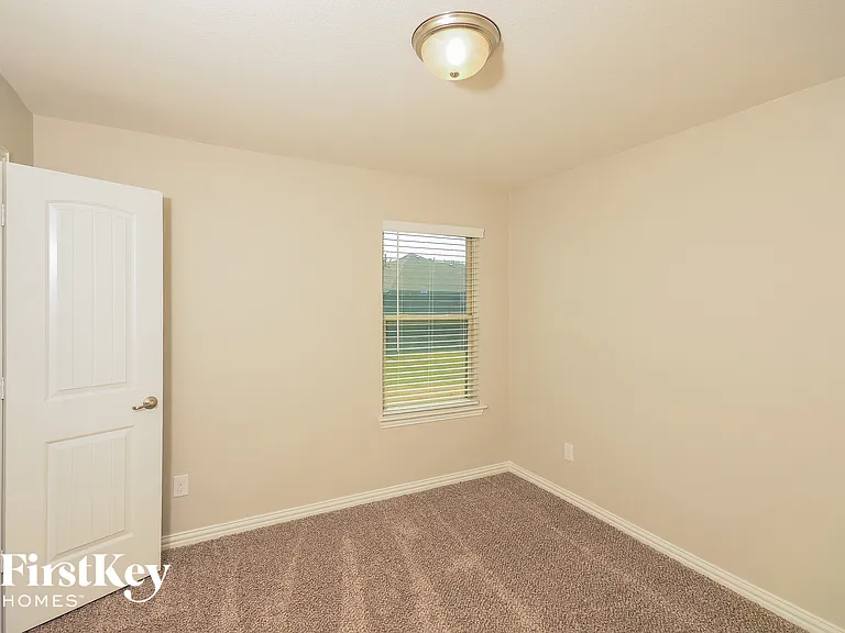 145 Cedar Canyon Dr — Photo 11