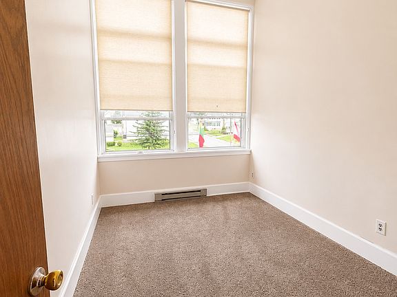 5th image of 400 Vrooman Ave APT 302