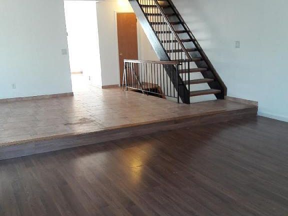 2nd image of 26 Dina Ct