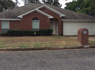 5706 Willingham Dr, Tyler, TX 75704