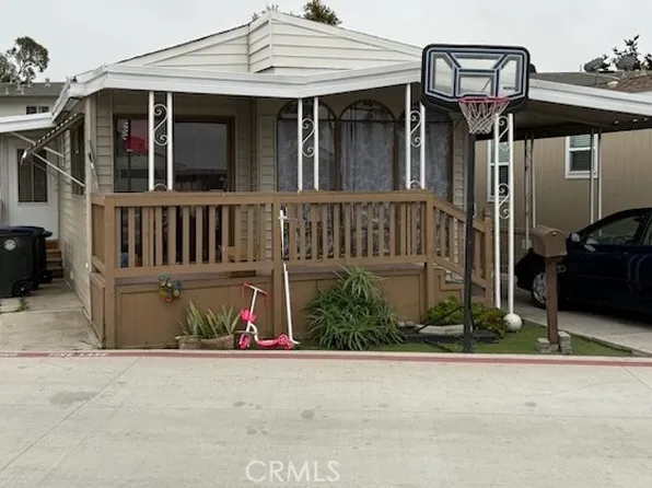 124 E Balboa Ln, Tustin, CA 92780