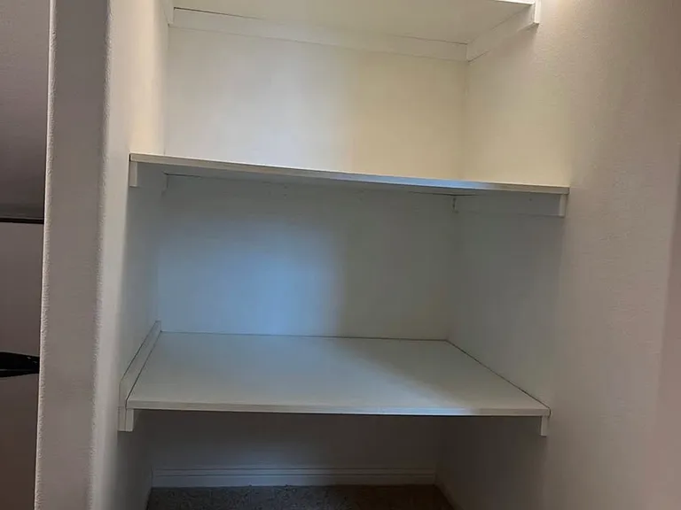 429 Agua Vista Dr — Photo 2