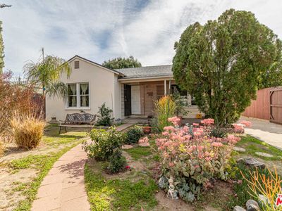 11136 Califa St, North Hollywood, CA, 91601