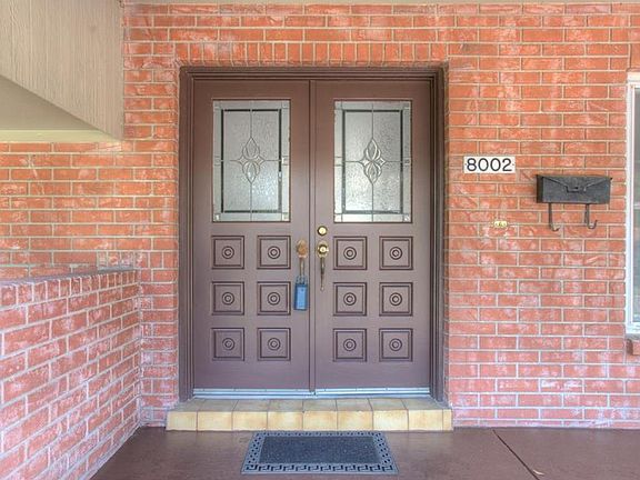 3rd image of 8002 W Pocahontas Ave