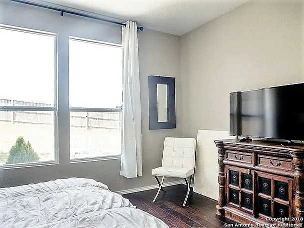 25035 Cambridge Wl — Photo 10