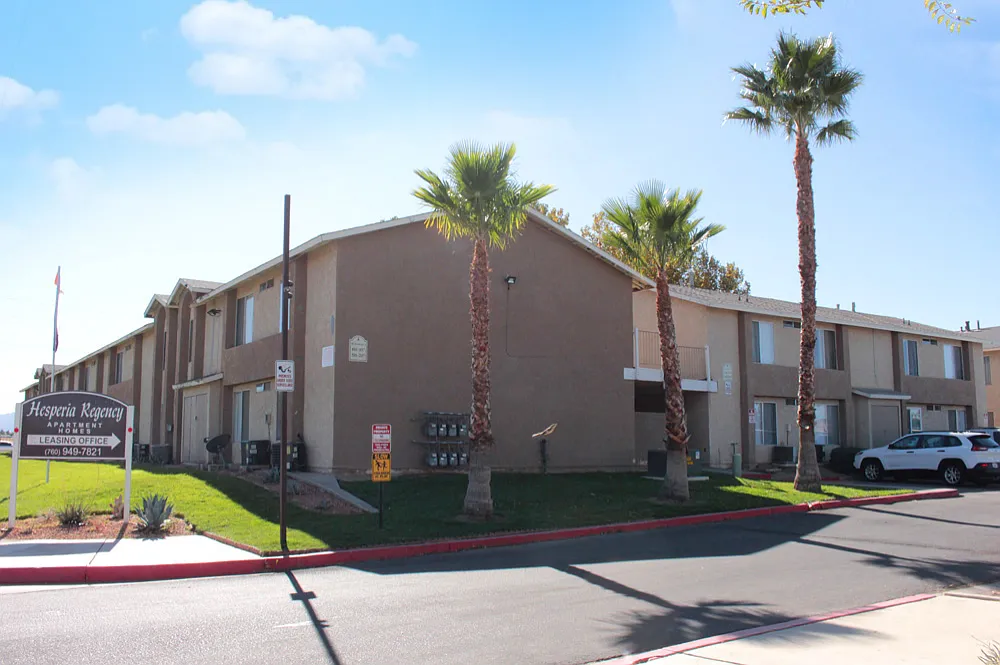 Hesperia Regency Apartments — Photo 3