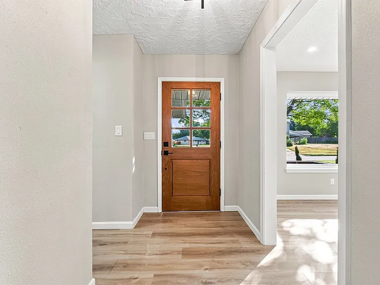 6655 S 67th East Ave — Photo 14