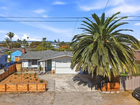 4535 Portola Dr, Santa Cruz, CA 95062