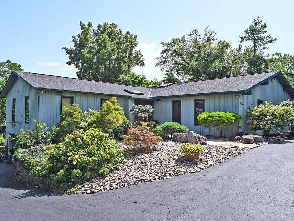 1st image of 3057 Saddleback Dr