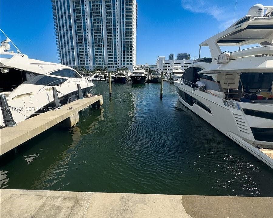 1st image of 17111 Biscayne Blvd