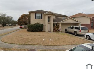 815 Hillock Bluff Cir, Houston, TX 77073