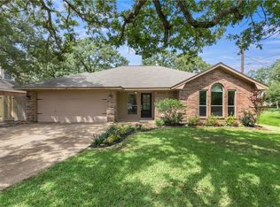 2800 Rayado Ct N, College Station, TX 77845