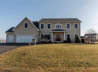 537 Bretts Way, Whitesboro, NY 13492