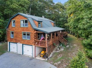 479 Cossaduck Hill Rd, North Stonington, CT 06359