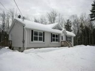 204 Pleasant Hill Rd, Hollis Center, ME 04042