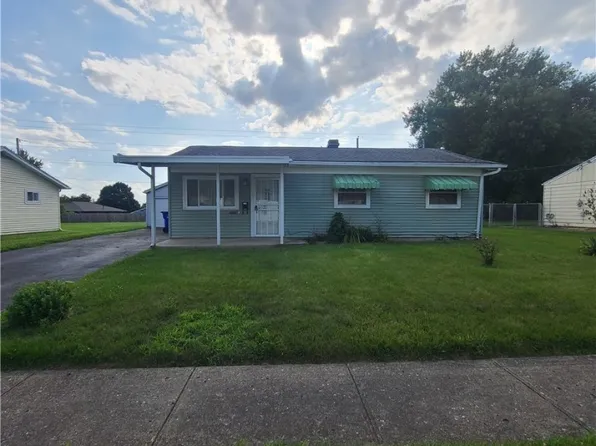 1207 Rossiter Dr, Dayton, OH 45417