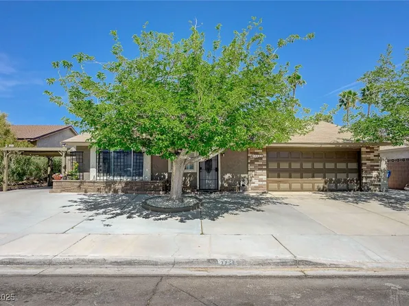 3266 Mountain Spring Rd, Las Vegas, NV 89146