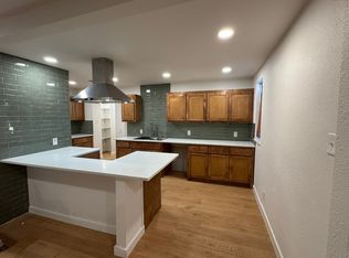 2432 Jonesboro Ave, Dallas, TX 75228