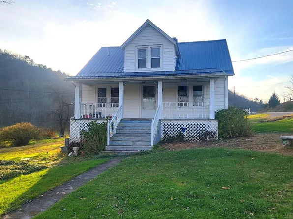 91 Roy Martin Rd, Peterstown, WV 24963