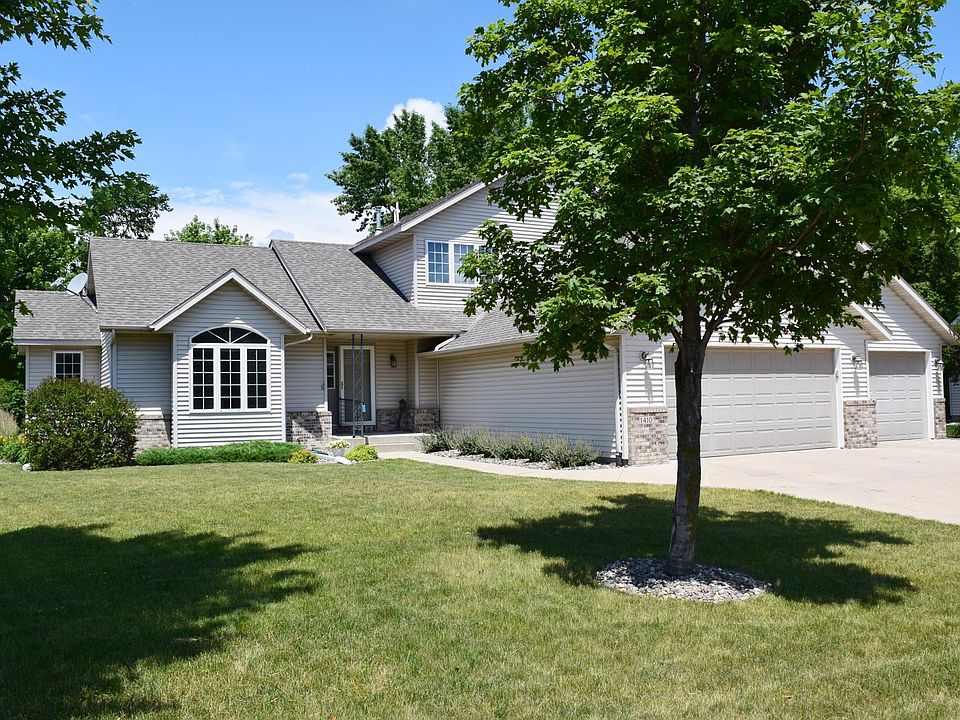 1st image of 1410 Springwood Pl NE