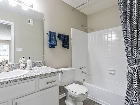 5th image of 1901 Briarcliff Rd NE #401