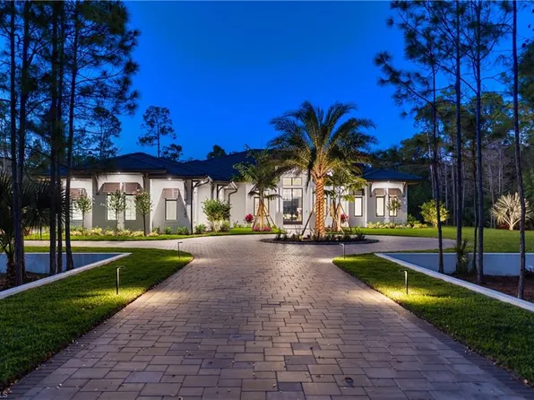 4525 Club Estates DR, NAPLES, FL 34112