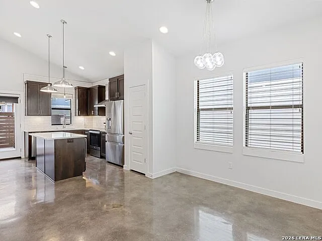 1114 N Olive St — Photo 7