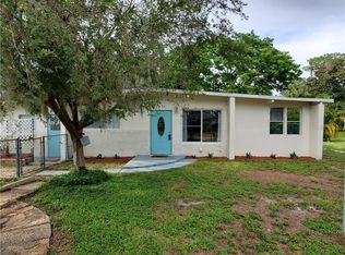 2219 Wood St, Sarasota, FL 34237