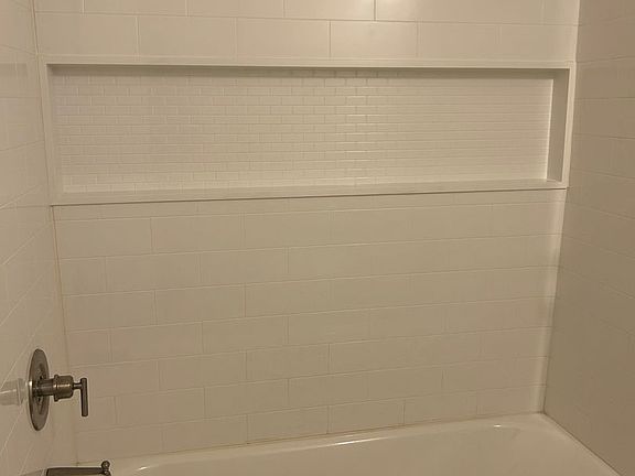 4th image of 1930 Baxter St Unit 1