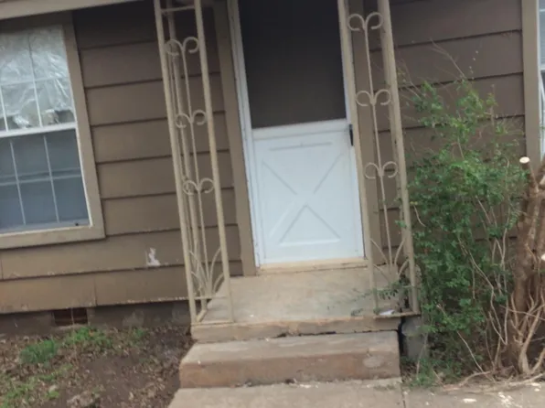 1806 SW D Ave, Lawton, OK 73501