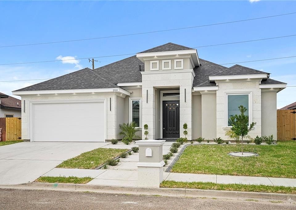 1st image of 2010 W Sandstone Dr
