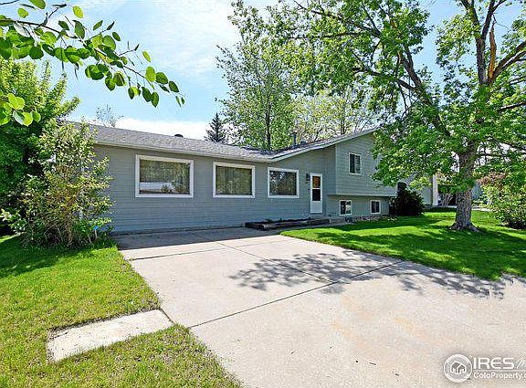 4th image of 904 49th Avenue Ct